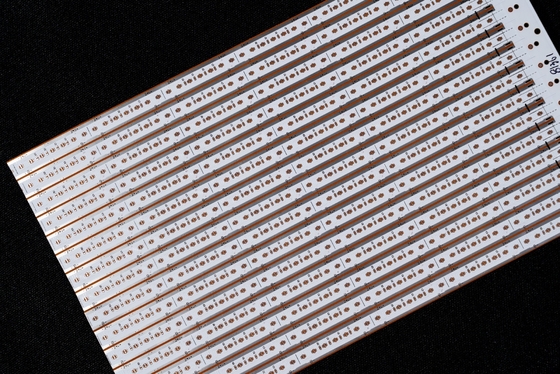 Chip personalizado em placa de circuito flexível de FPC para luz de tira COB com placa de camada dupla